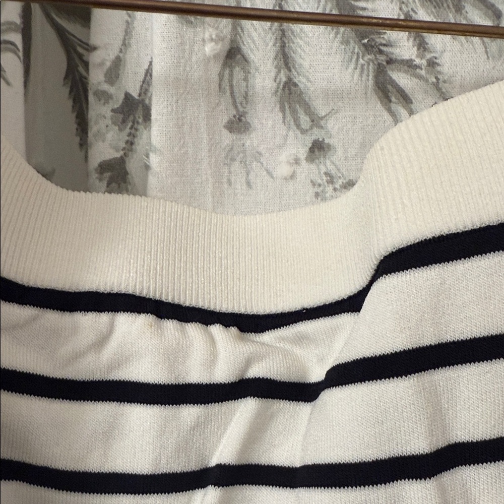 Club Monaco Asymmetrical Black and White Striped Skirt - Picture 6 of 6